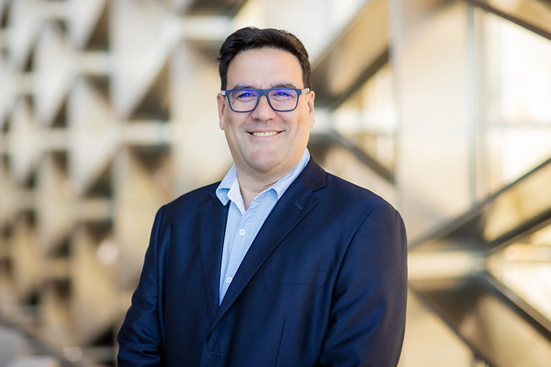 Portrait of Dr. Hector Barrios-Garrido, senior marine megafauna specialist.